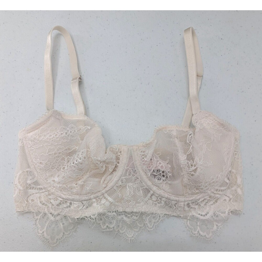 Victoria's Secret Bra 32C Ivory Lace Push Up Without Padding Angels-READ